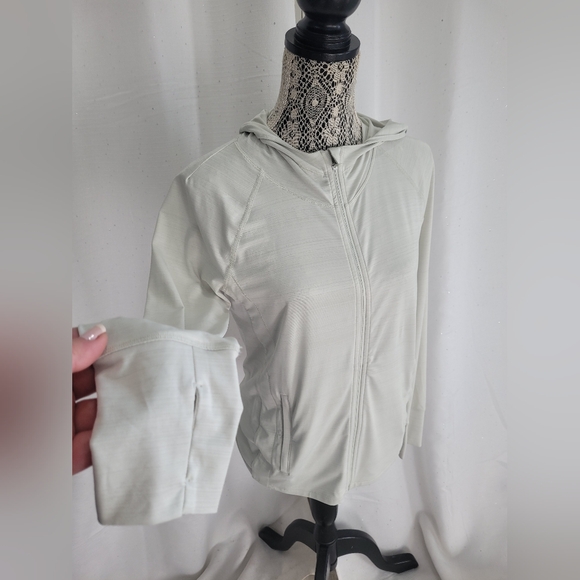 Athleta Pacifica Baja UPF Jacket Size Small Full Zip Thumbholes Holes - Picture 8 of 8